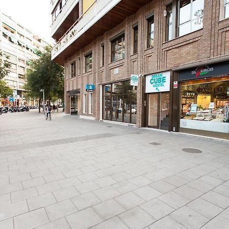 Dream Cube Hostel Barcelona Exterior foto