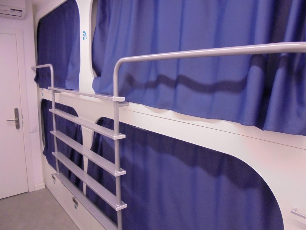 Dream Cube Hostel Barcelona Zimmer foto